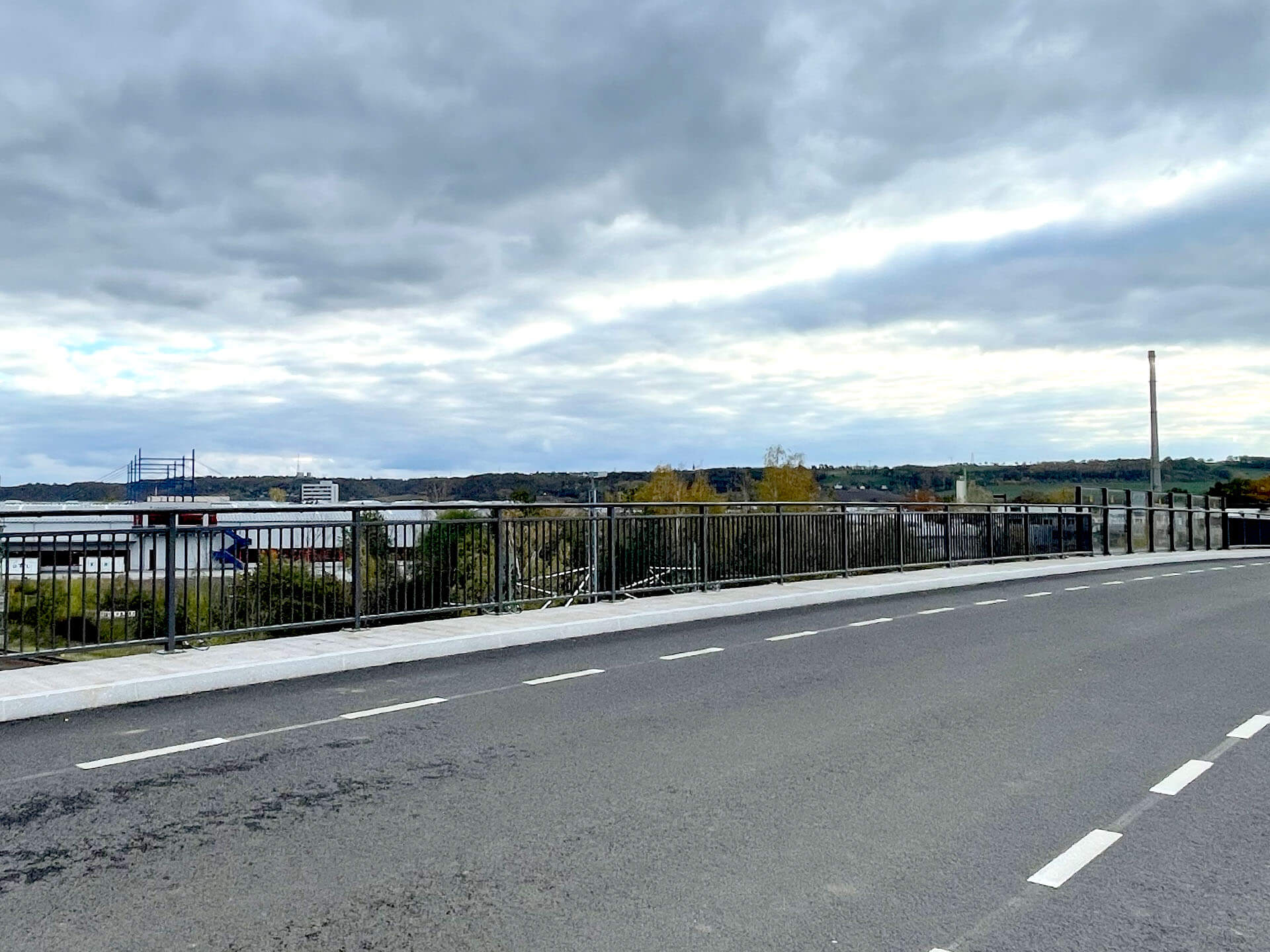 Füllstabgeländer für Neubaubrücke in Radebeul